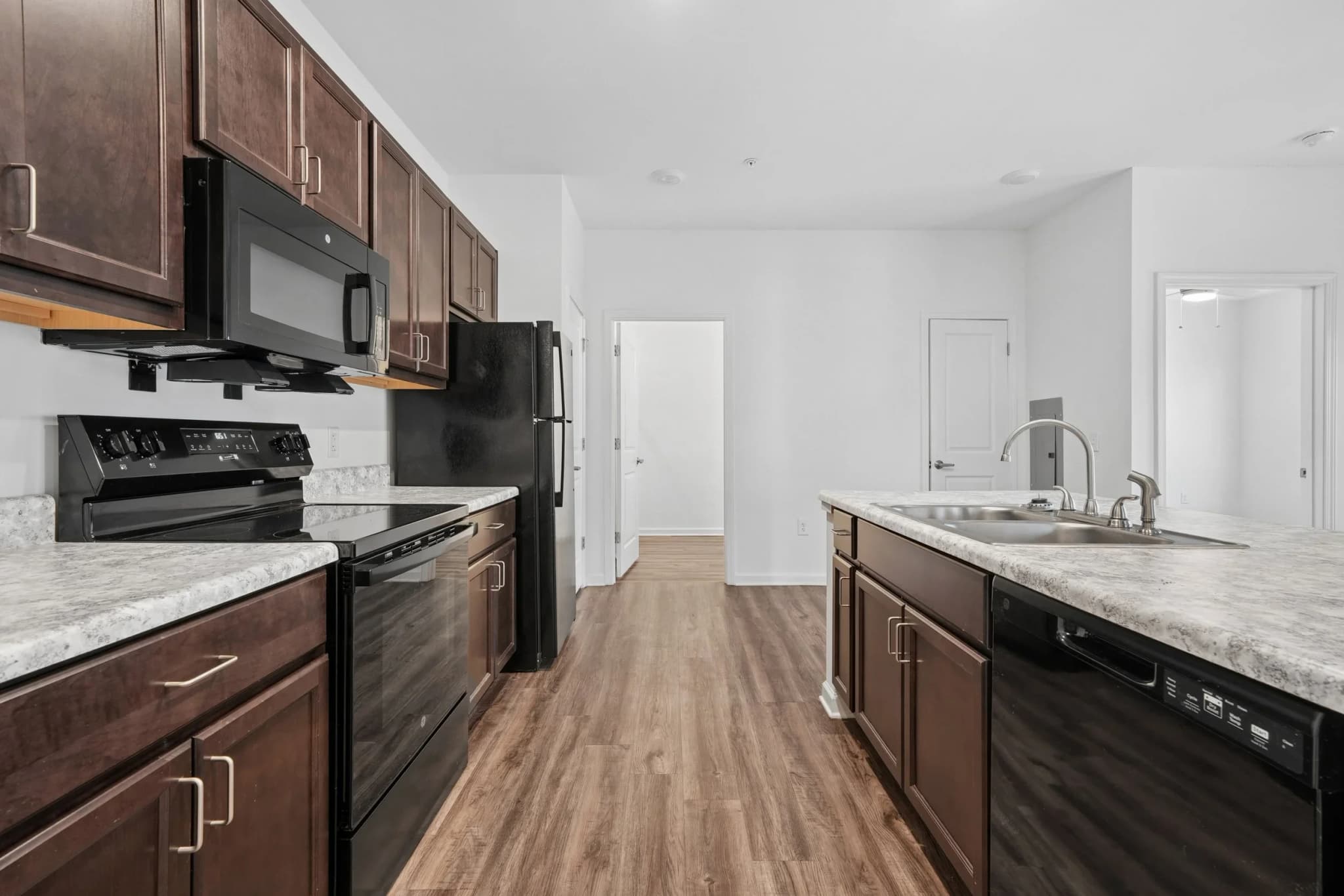 Central Terrace Apartments photo 2